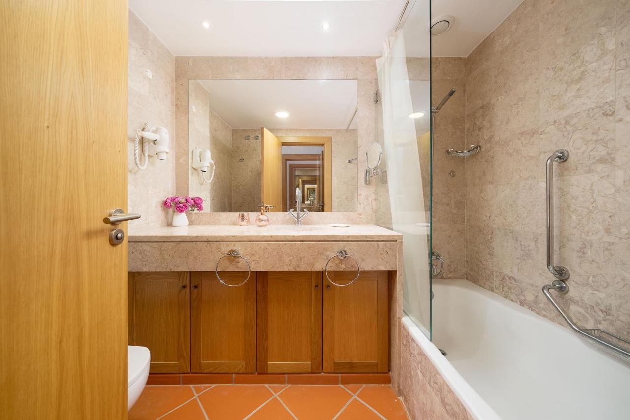 AL - Apartamento Vila Sol F5 T Quarteira Bagian luar foto